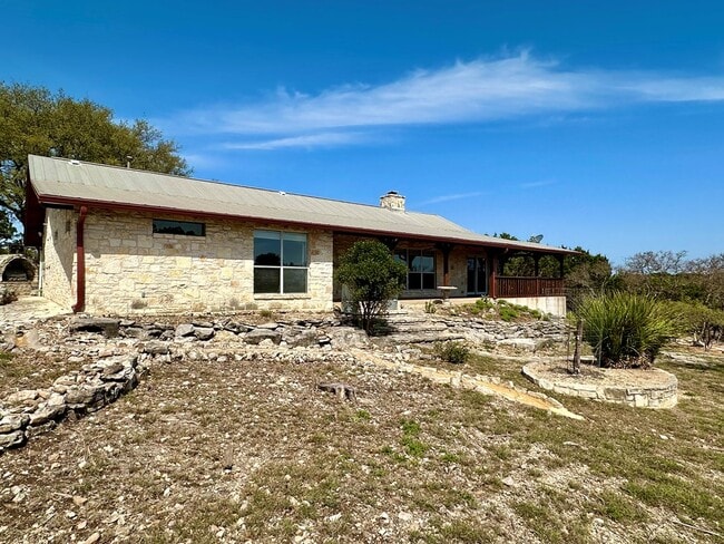 Photo - 336 Japonica Rd