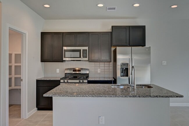 Photo - 11857 E Gate Dr