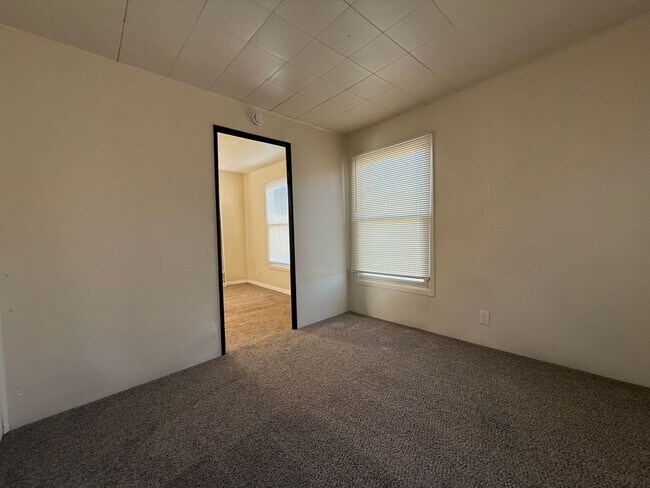 Photo - Budget Friendly Apartment!