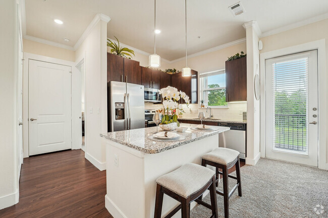 Building Photo - Ivy Point Kingwood Rental