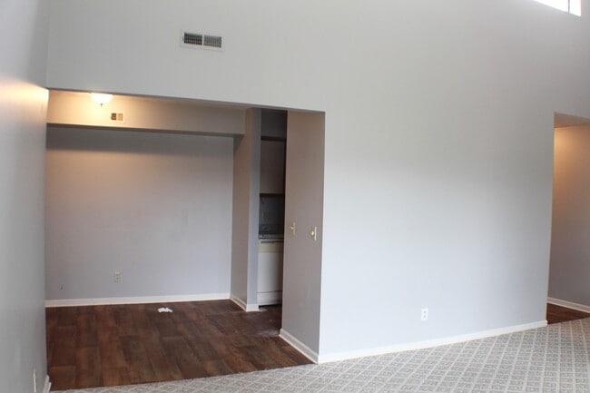 Photo - 1026 Blue Ridge Dr