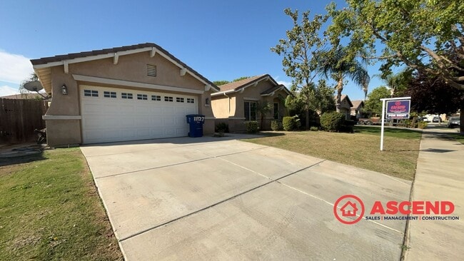 Building Photo - Stunning 4 Bedroom Off Snow Rd and Jewetta... Rental