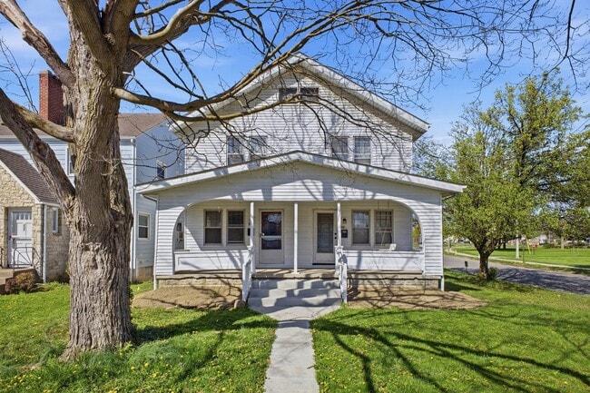 Building Photo - 415-417 S Huron Ave Unit 417 S Huron