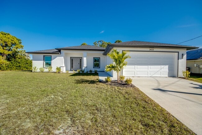 Building Photo - 3433 NE 11th Pl