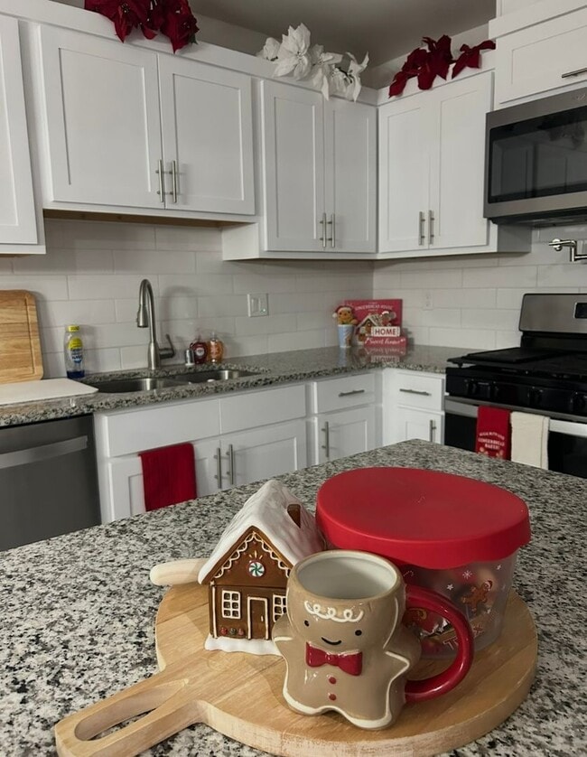 Photo - Spacious four bedroom home in the desirable Northeast Heights