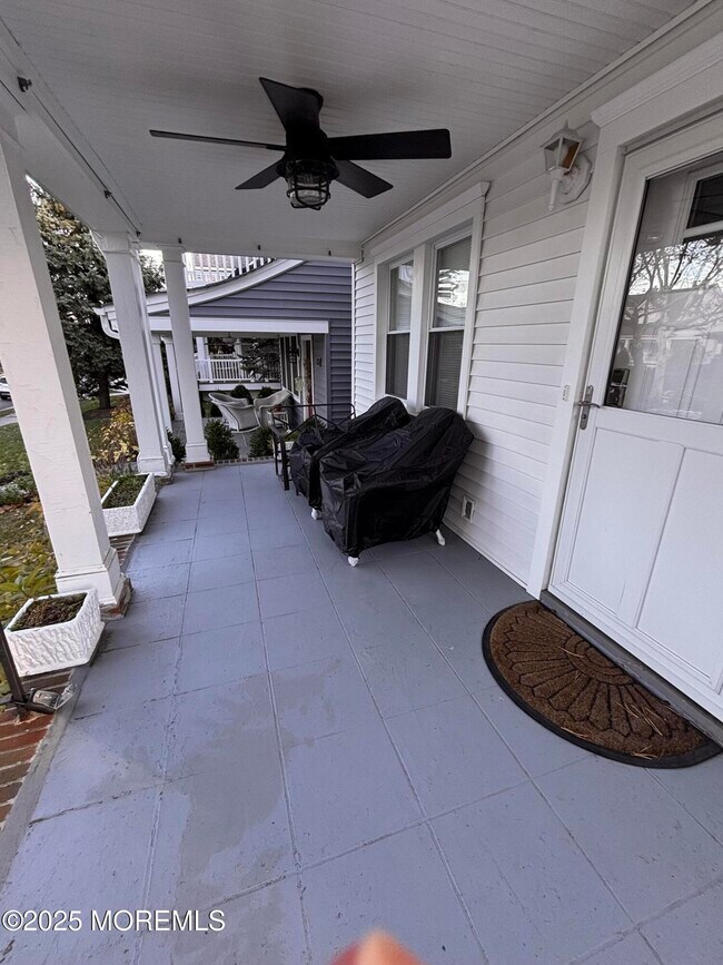 Photo - 411 Lincoln Ave