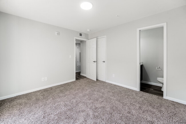 Stardust Apartments