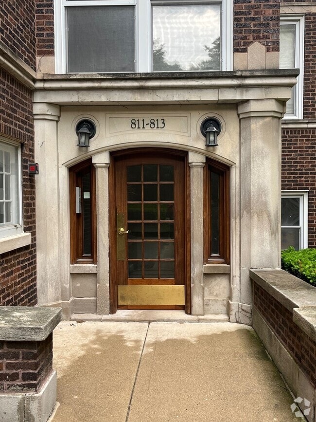 Building Photo - 811 Hinman Ave Unit 3E Rental