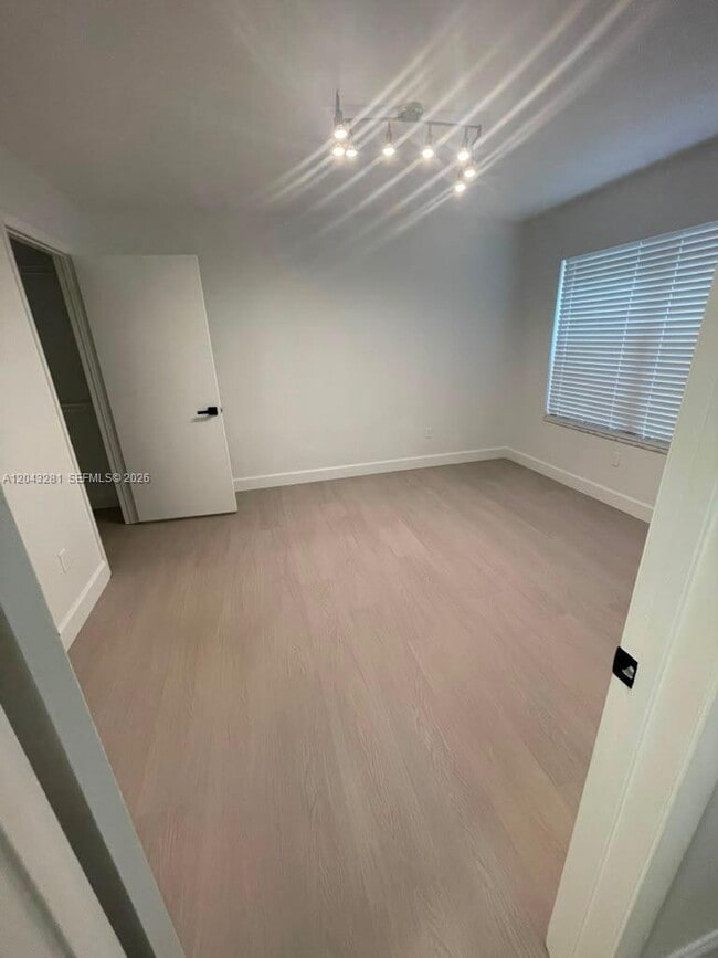 4341 W McNab Rd Unit 21
