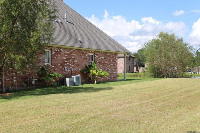 Photo - 19435 S Harrells Ferry Rd