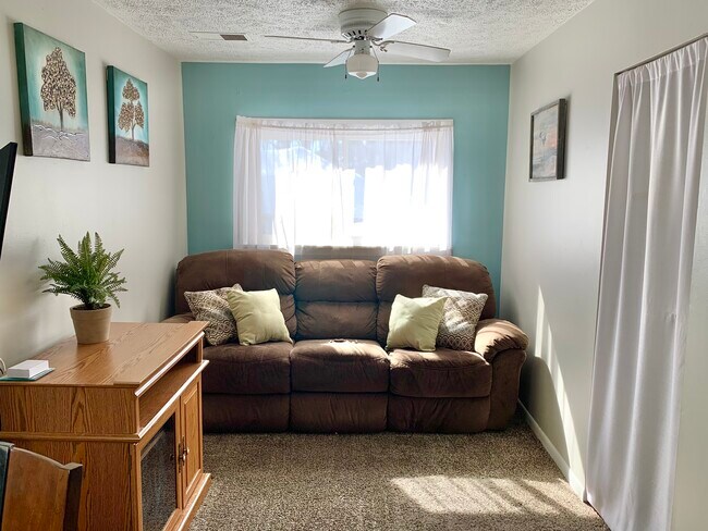 Living Room - 2276 S M-37 Townhome