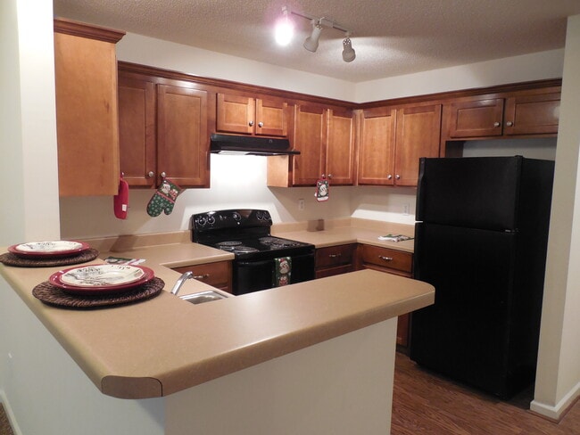 Photo - Castlewood Apartments