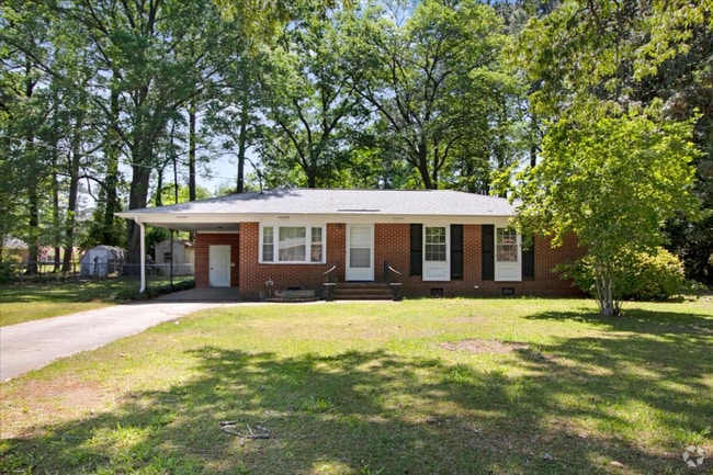 Building Photo - 1506 Boyette Dr Rental