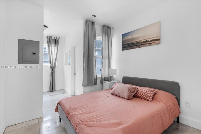 Photo - 801 8th St Unit 203