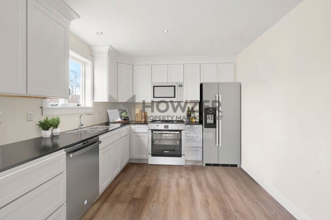 Photo - 24 Crocker St