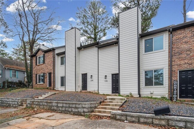 Photo - 1342 N Hampton Rd