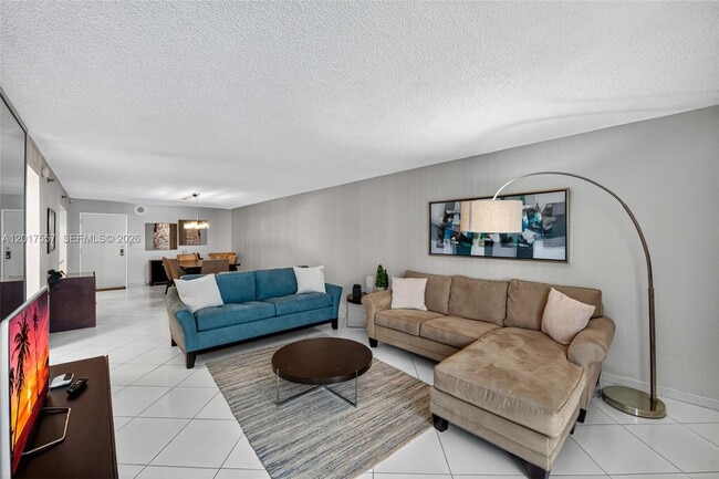 Photo - 2401 Collins Ave Unit 1107
