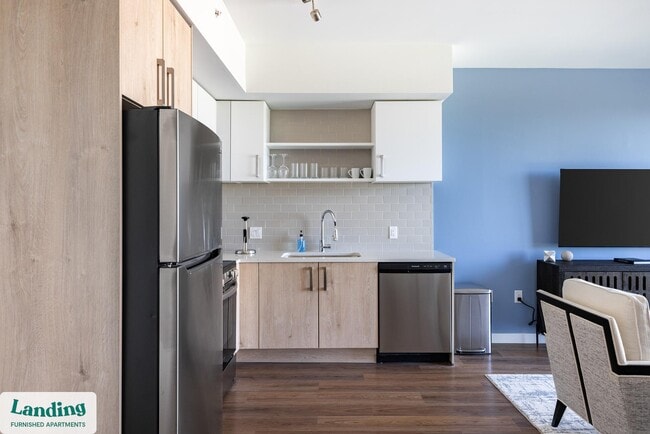 Photo - 200 NE 1st Ave Unidad 611.1412288