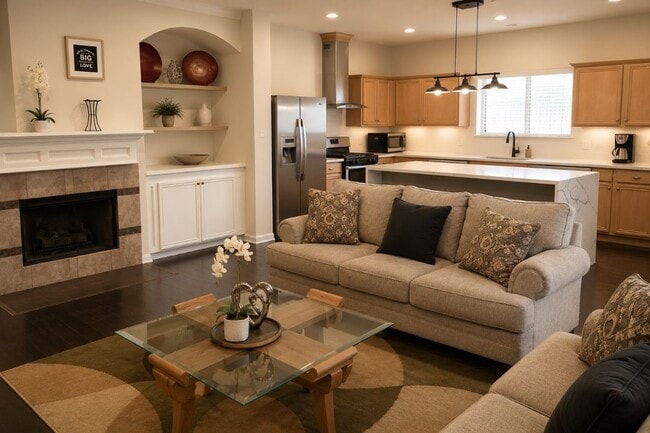 Photo - 2719 Riverhollow Ln