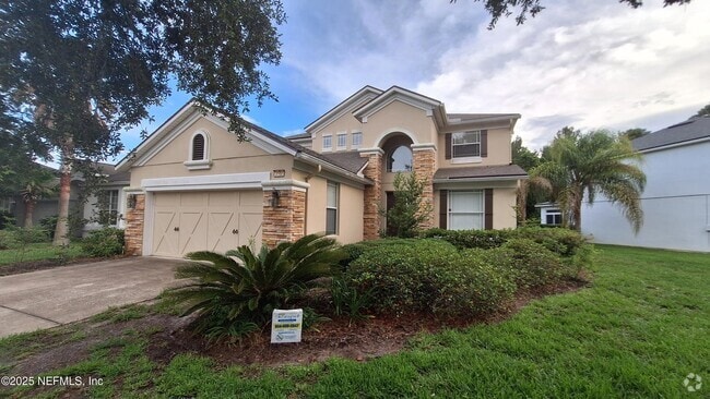 Building Photo - 3900 Hillstead Ln Rental