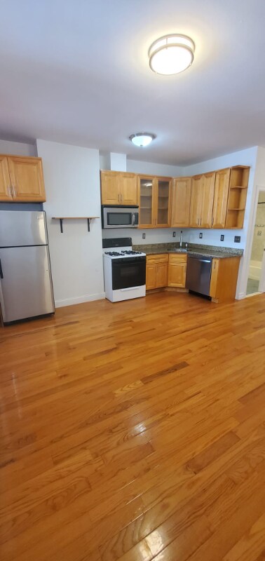 Photo - 276 Grant Ave Unidad 2