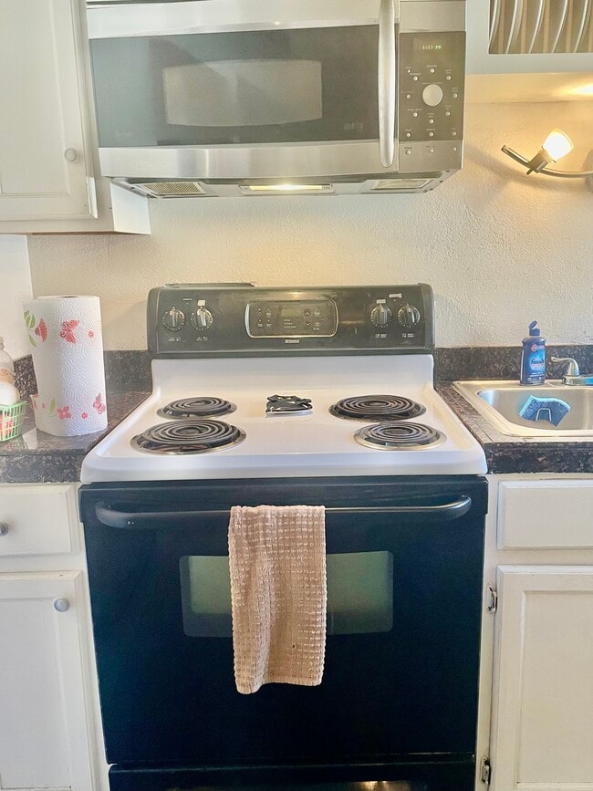 Photo - 351 E Thomas Rd Unit D203