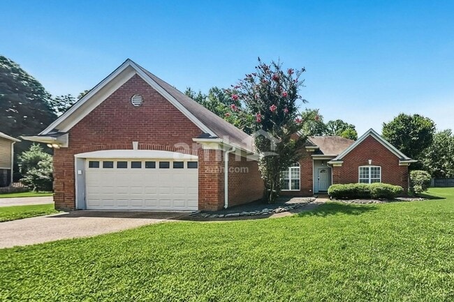 Building Photo - 9289 Oakengate Cv