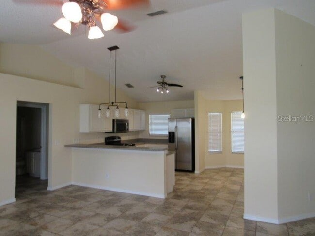 Photo - 926 Cork Oak Ln