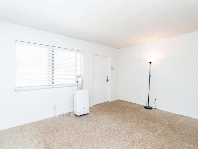 Photo - 4230 NE 1st Terrace