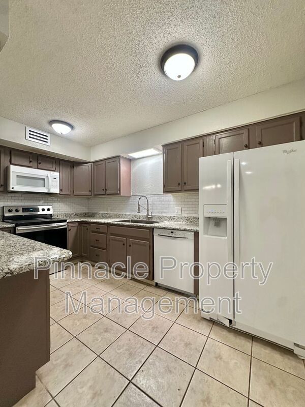 Photo - 3602 Gemini Dr Unidad 2C