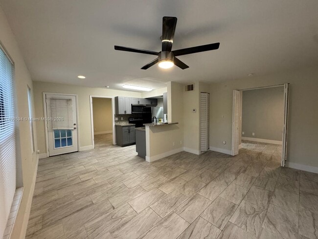Photo - 8737 NW 39th St Unit 8737