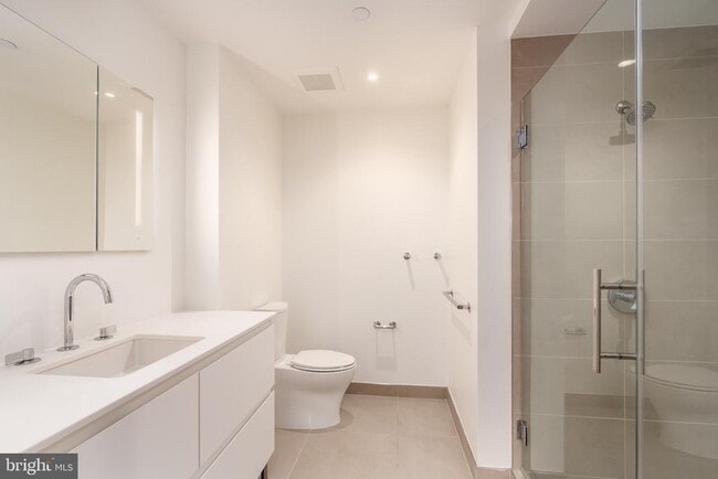 Photo - 1630 Columbia Rd NW Unit 407