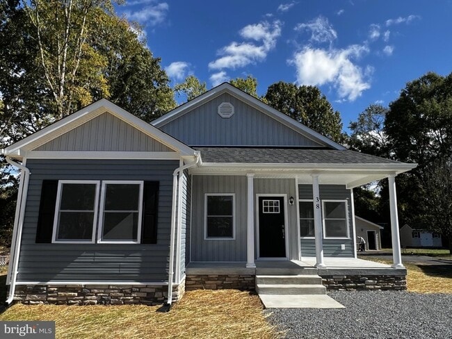 Photo - 38 Meadow View Ln