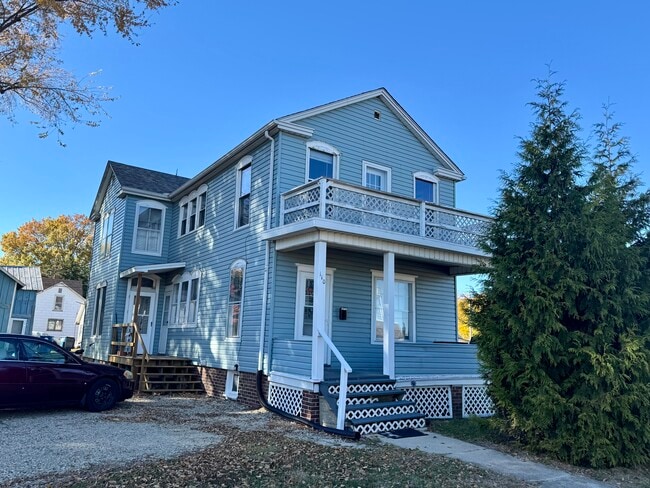 Photo - 110 S Pleasant St Unit C