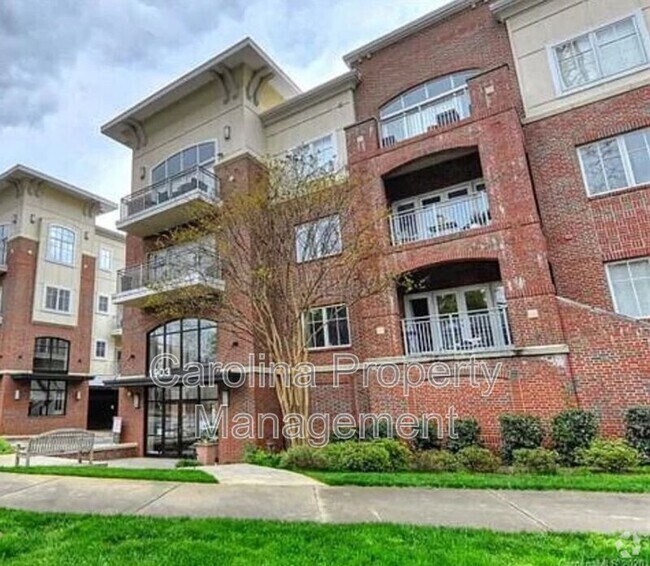 Building Photo - 1903 Kenilworth Ave Unit 109 Rental