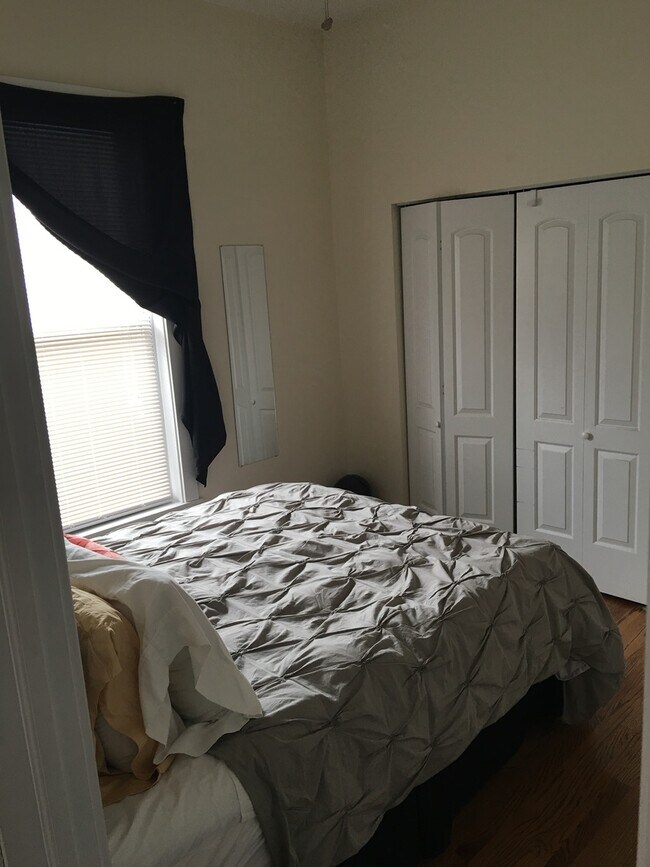 Photo - 1645 W Huron St Unit 3F