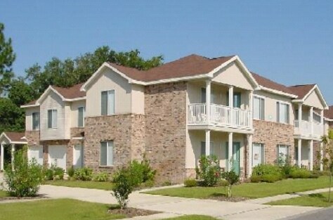 Crosswoods - Crosswoods Apartments