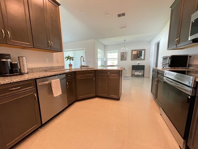 Photo - 342 Parkview Dr