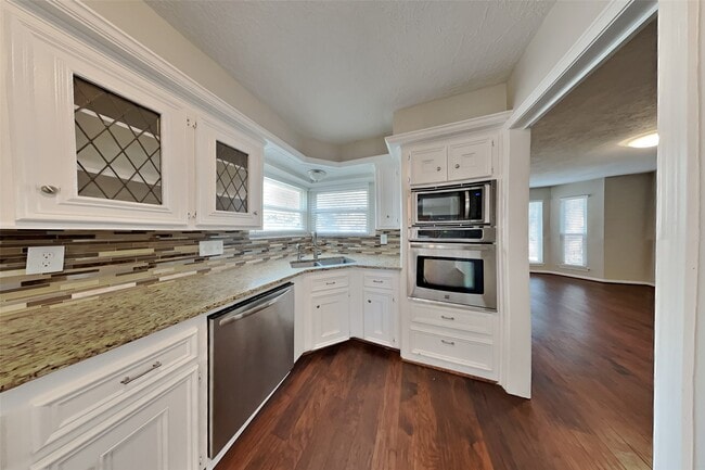 Photo - 12927 Lemur Ln