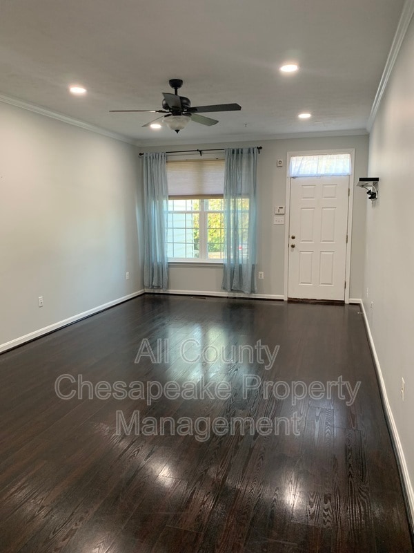 Photo - 303 Rustic Ct