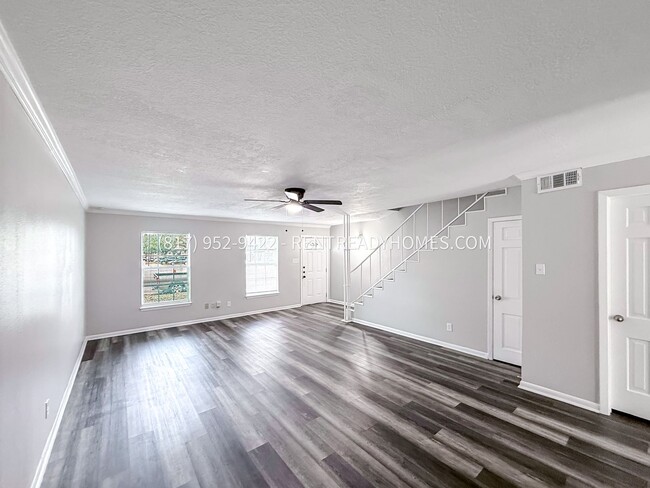 Photo - 903 S Ripple Creek Dr