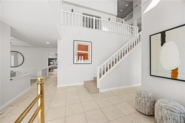 Photo - 673 S Mentor Ave