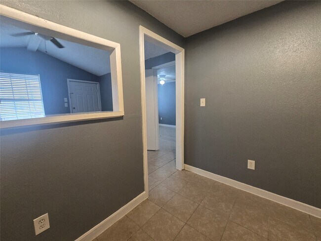 Photo - 4902 FM1765 Unidad b