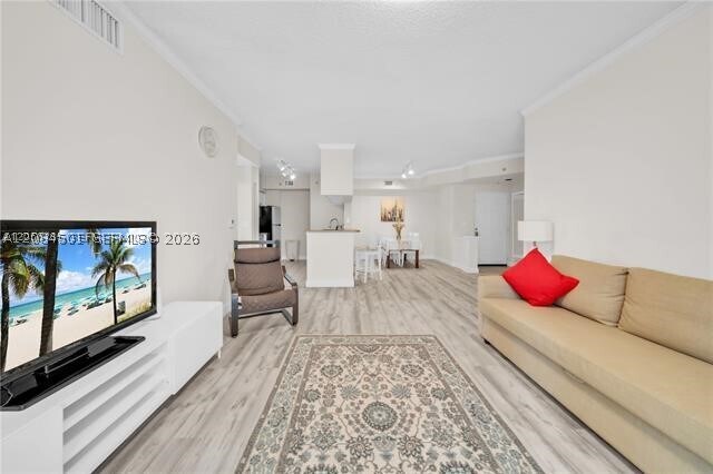 Photo - 17145 N Bay Rd Unit 4304