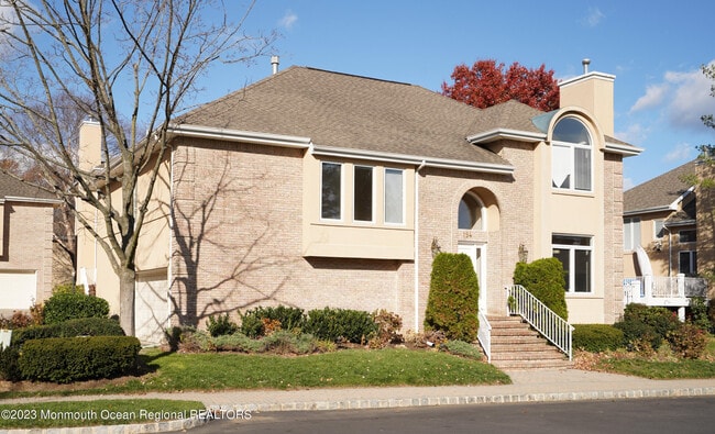 Photo - 194 Pelican Ct
