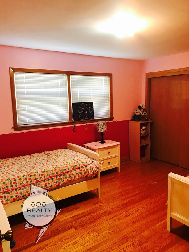 Photo - Jefferson Park / Norwood Park Area Apts! Unidad 2