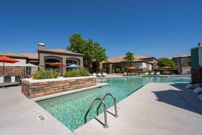 Zona, Glendale, AZ, Piscina estilo resort