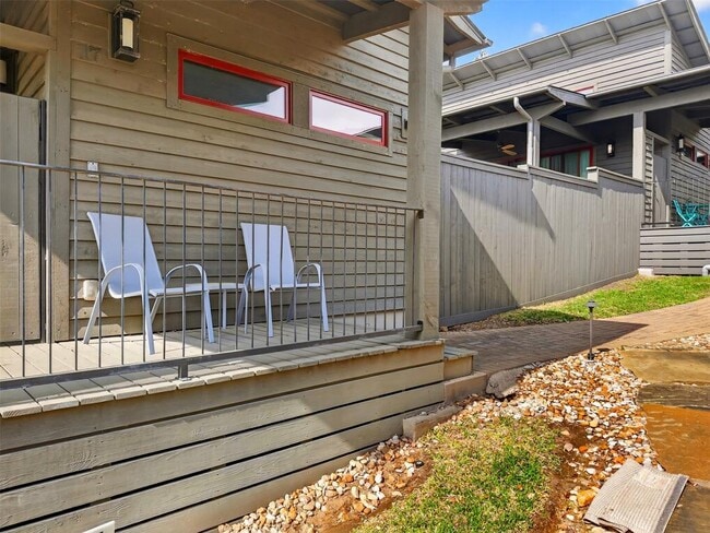 2113 Barbaro Way
