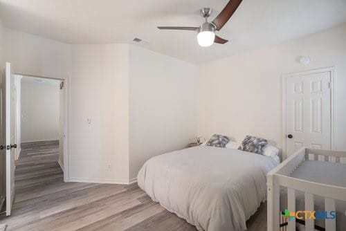 Photo - 1005 N LBJ Dr Unit B1
