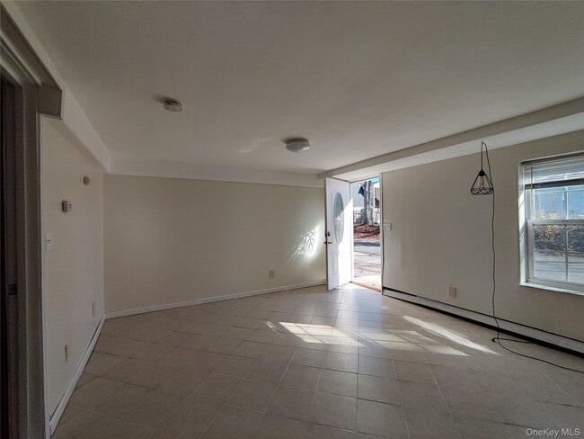 Photo - 136 Stringham Rd Unit 9C